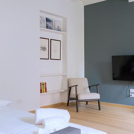 Easylife - Lusso E Tradizione In Sant'Ambrogio Apartamento Milão Exterior foto