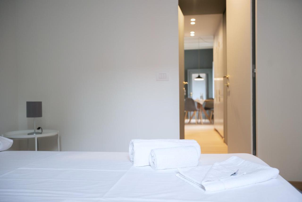 Easylife - Lusso E Tradizione In Sant'Ambrogio Apartamento Milão Exterior foto